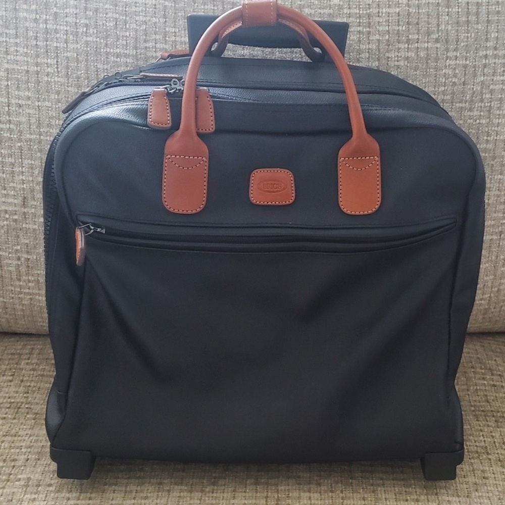 Bric's Black Leather Briefcase with Brown Handles